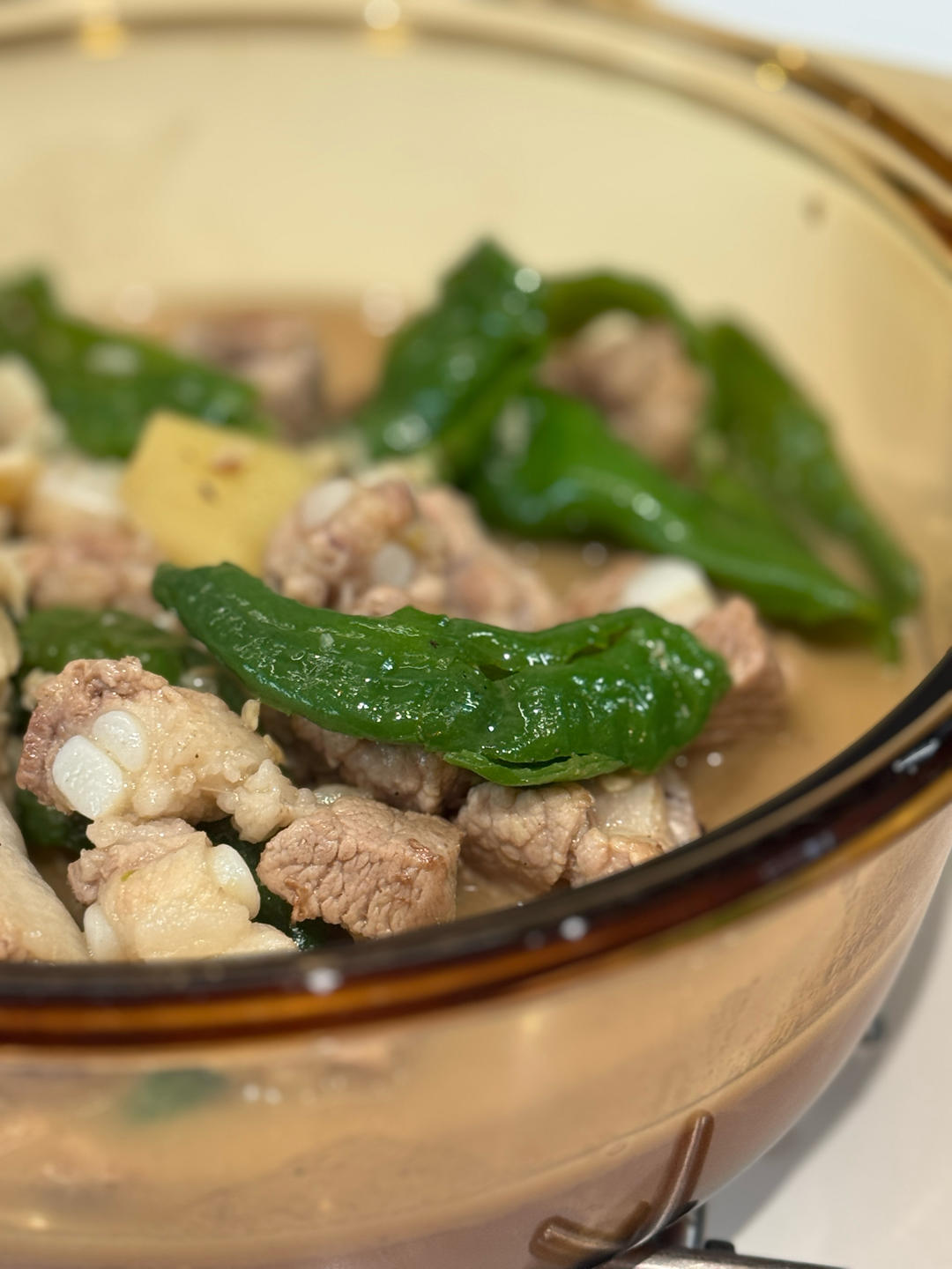 鲜的流口水的辣椒炖排骨