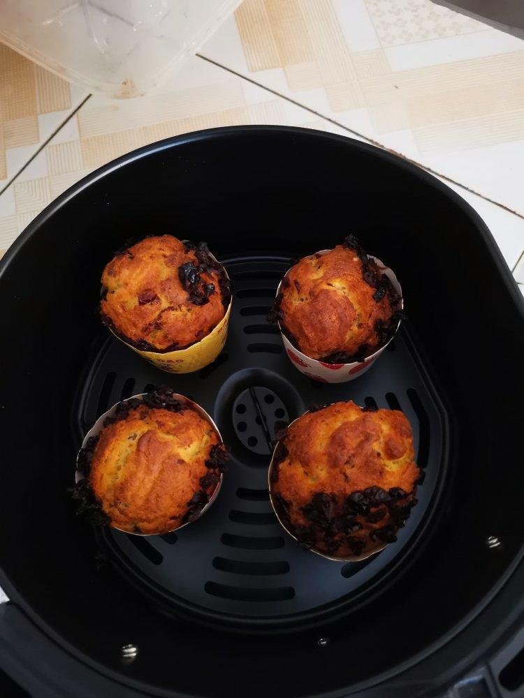 儿童早餐—香蕉蔓越莓玛芬蛋糕