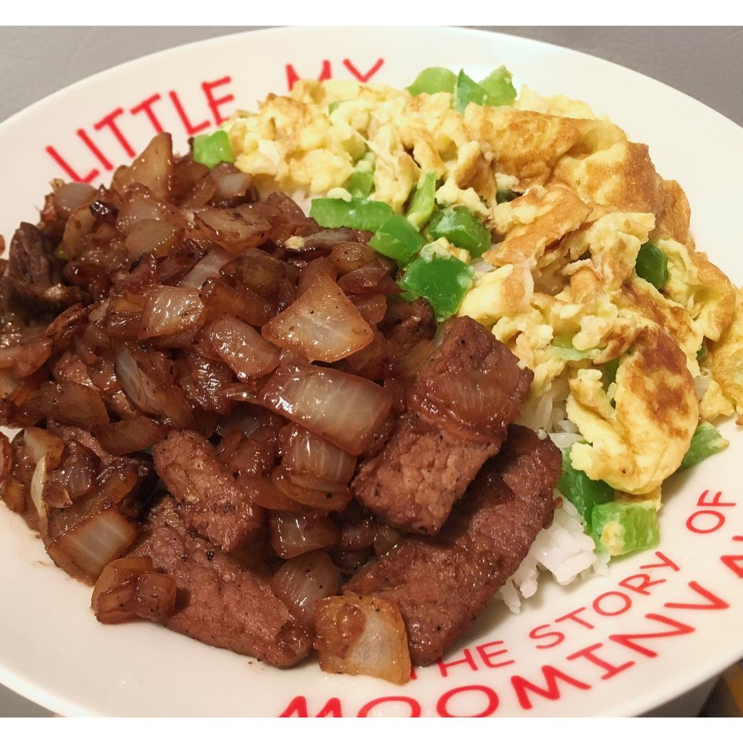 食戟之灵-- 夏里亚宾牛排盖饭