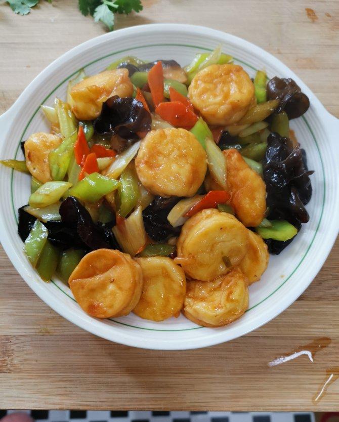 二十壶老酒做的家常红烧日本豆腐～超级下饭菜!