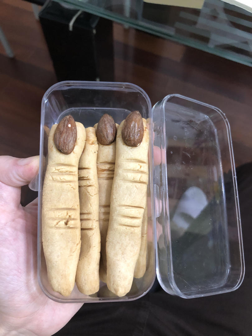 女巫手指饼干最简单快手的做法，超级酥脆！万圣节卖萌版
