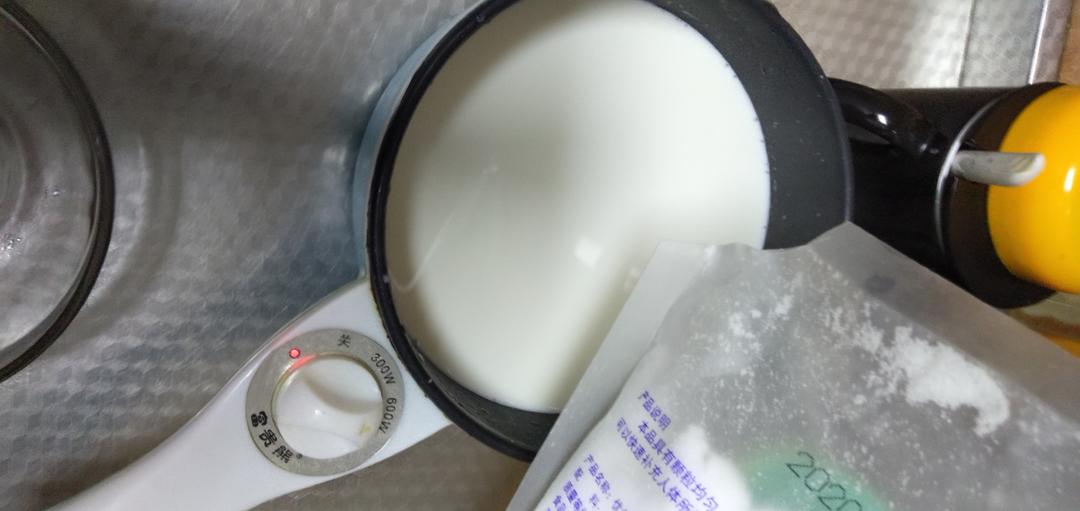 纯奶手撕吐司的做法 步骤1