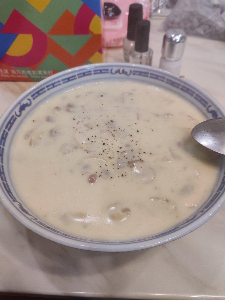 奶油蘑菇汤