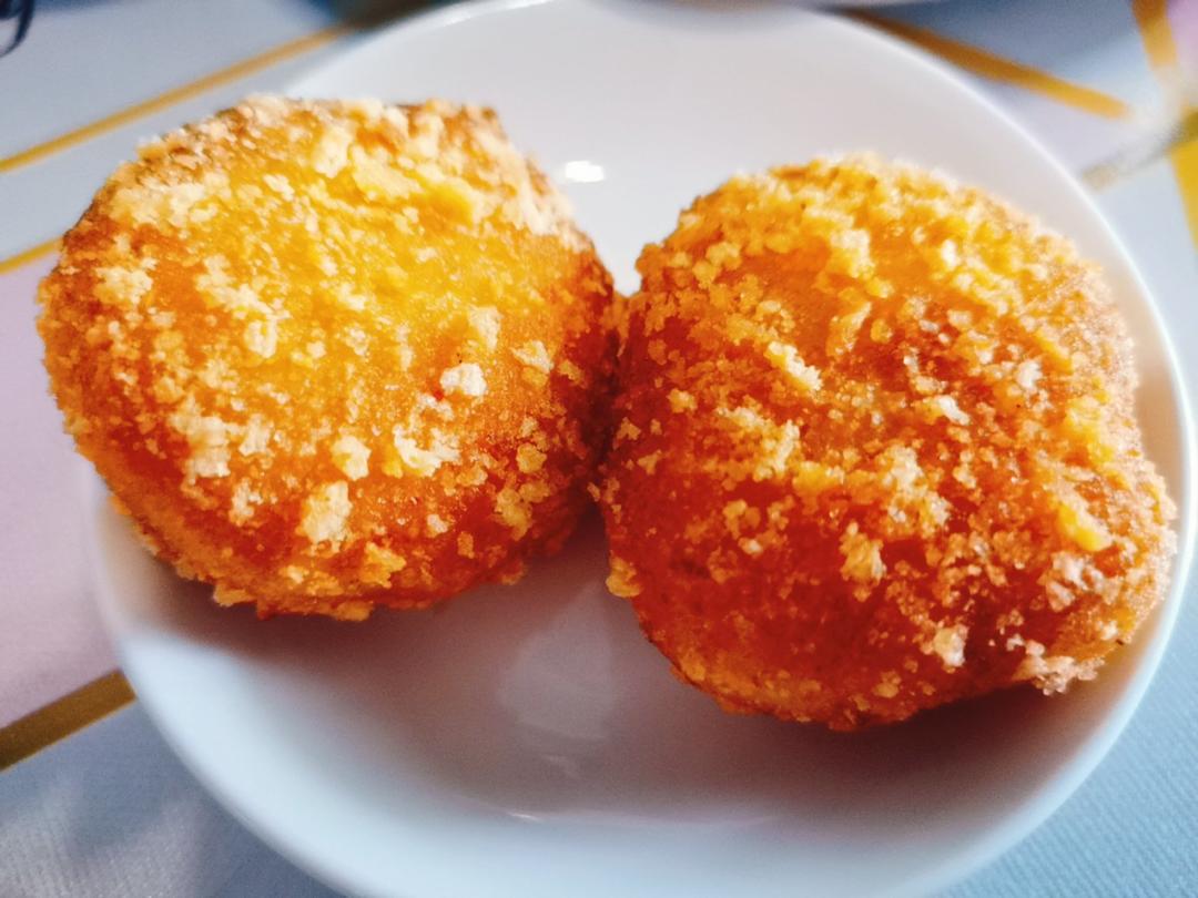 香甜软糯的南瓜饼，超简单超好吃(｢･ω･)｢嘿！