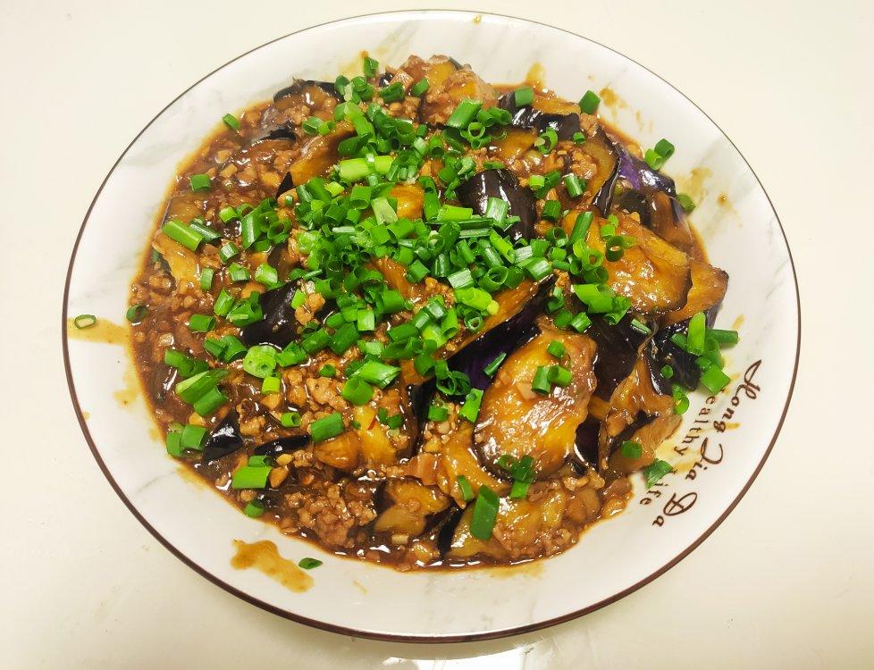 厨师长教你：“肉末烧茄子”的家常做法，口感软糯适合下饭，收藏