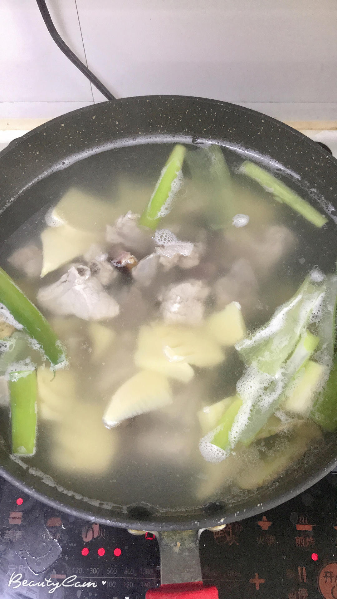 冬笋排骨汤