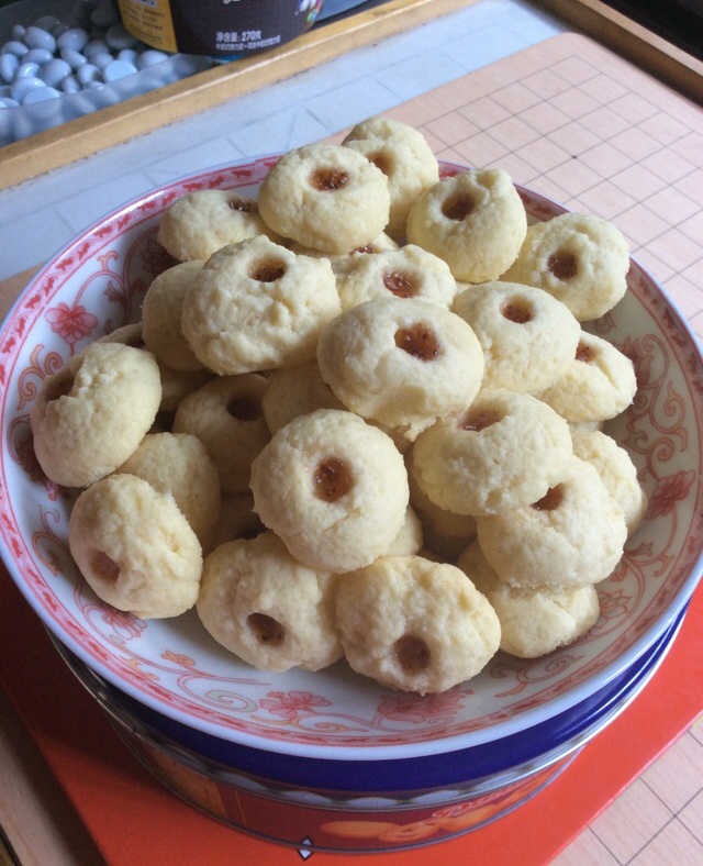 草莓果酱饼干