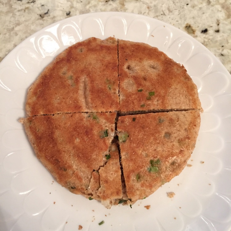 发面版鸡蛋葱花饼