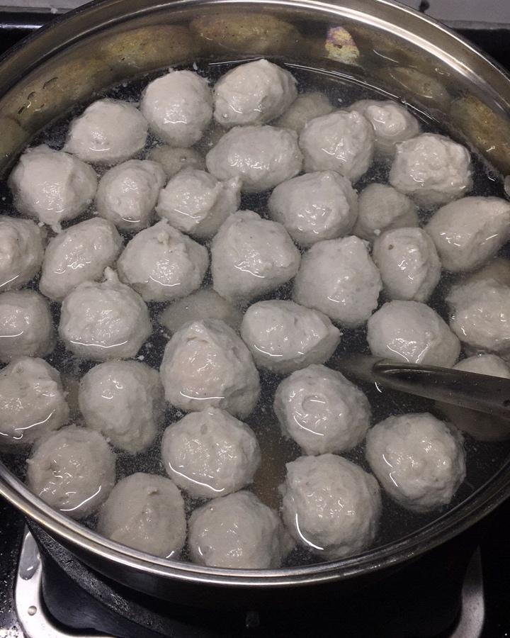 贡丸-Q弹香菇猪肉丸【仰望美食】