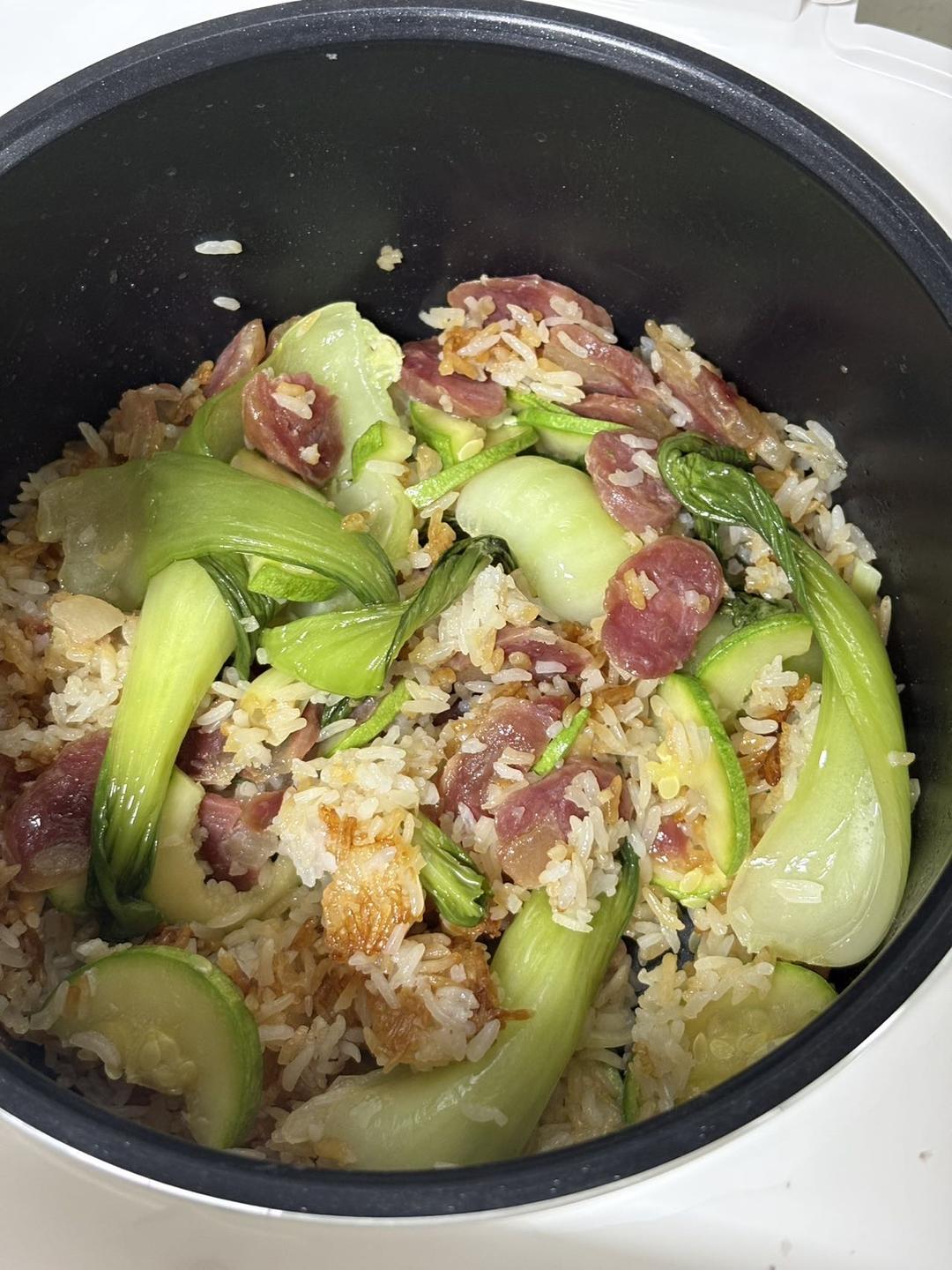 腊味煲仔饭（电饭煲易操版）