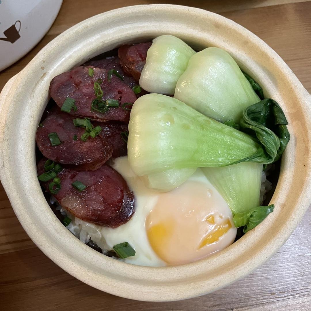 香肠煲仔饭