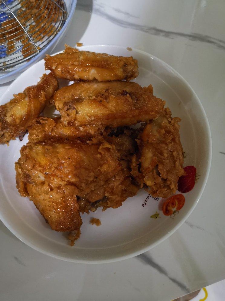 蒜香酥皮炸鸡翅