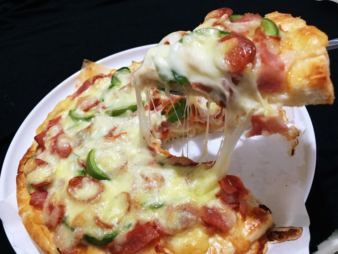 白云-224做的9寸蔬菜火腿披萨