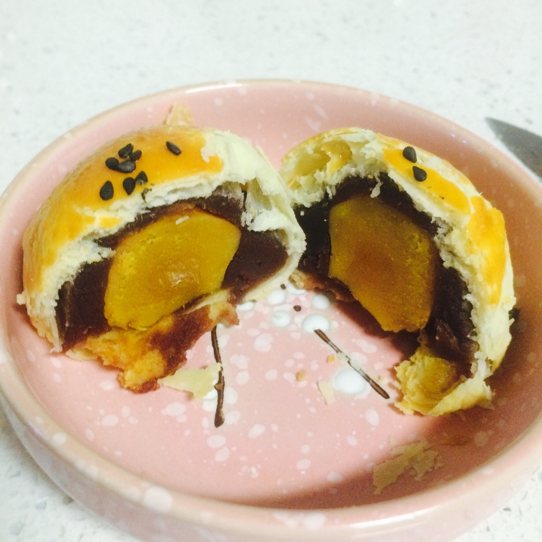 蛋黄酥