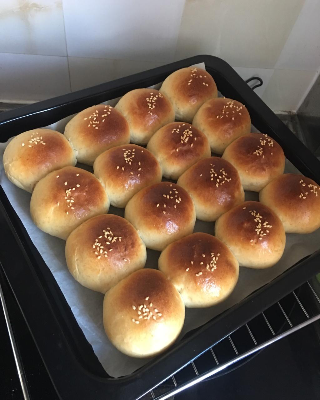 椰蓉奶香小餐包