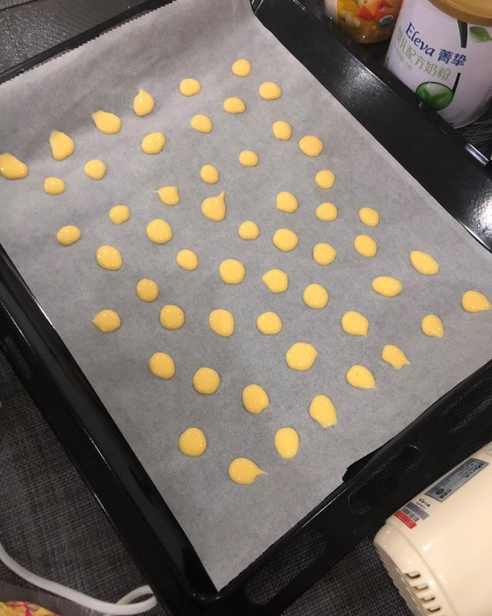 宝宝辅食系列～蛋黄溶豆