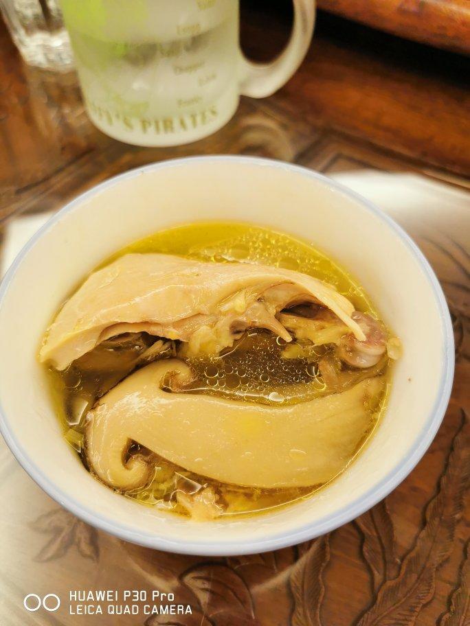 松茸鸡汤