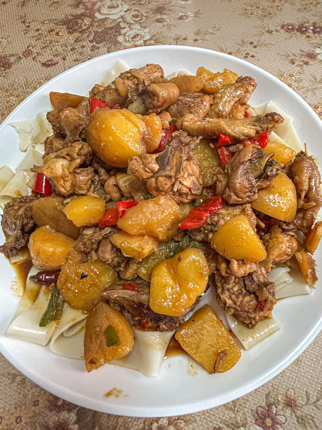 新疆大盘鸡无需争议