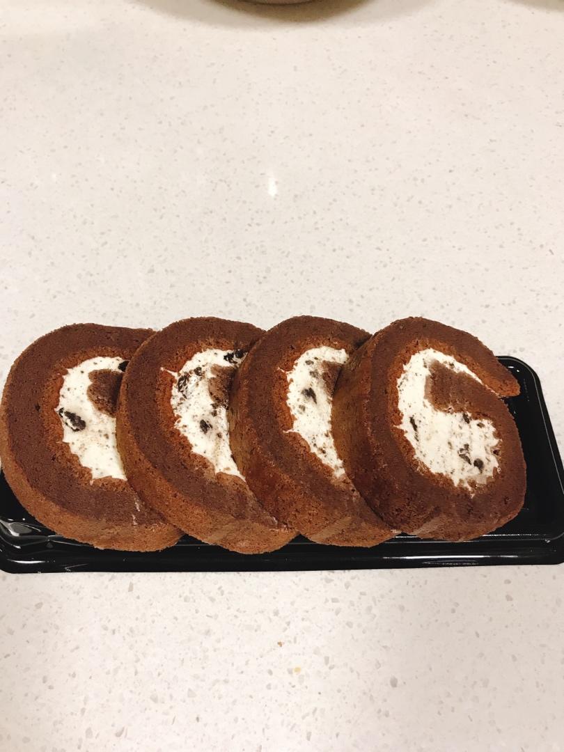 超浓郁卷不裂的巧克力蛋糕卷