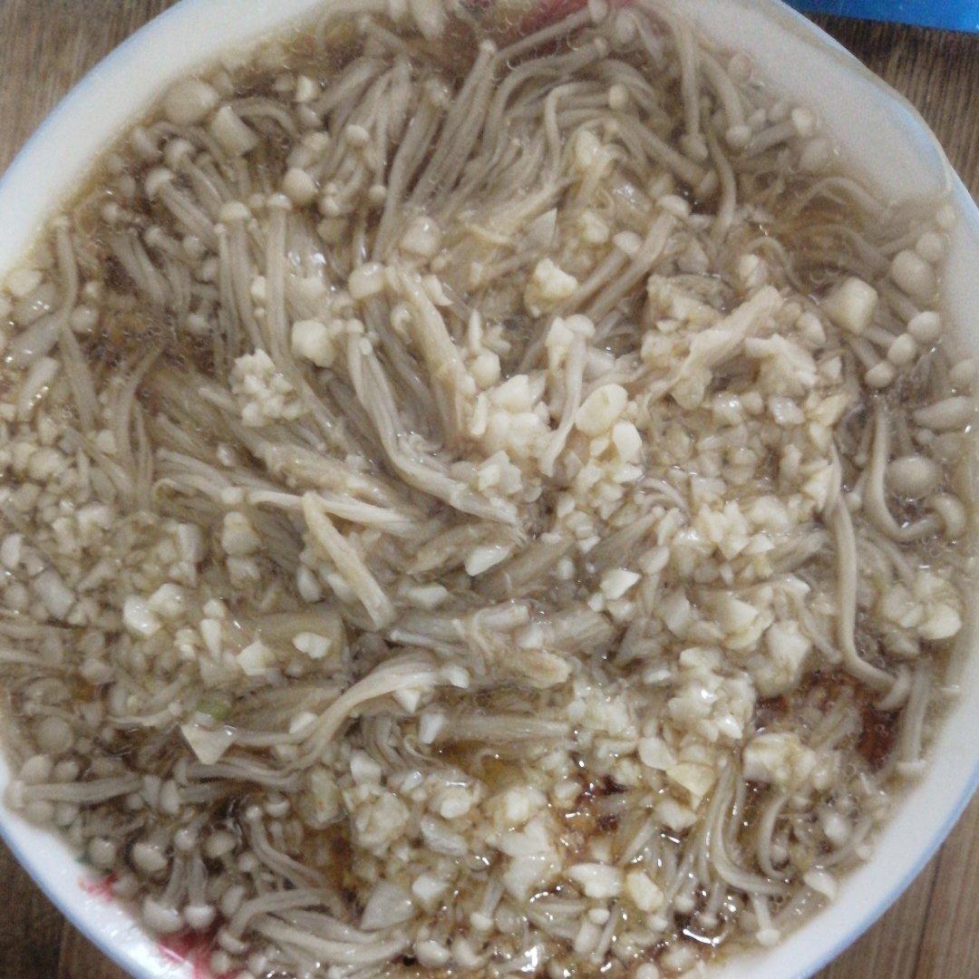 蒜蓉蒸金针菇