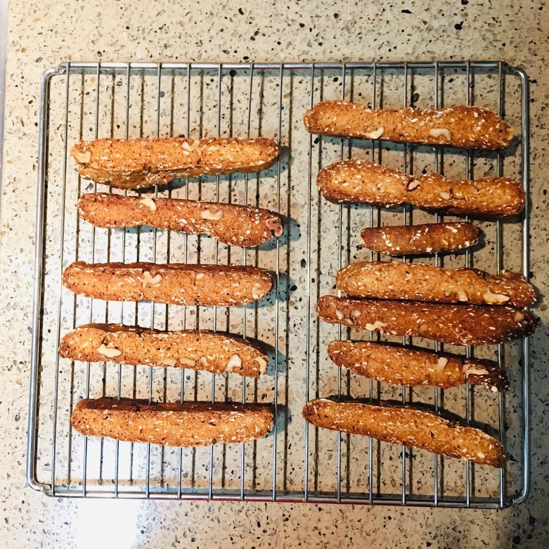 【健康零食】燕麦坚果意式脆饼