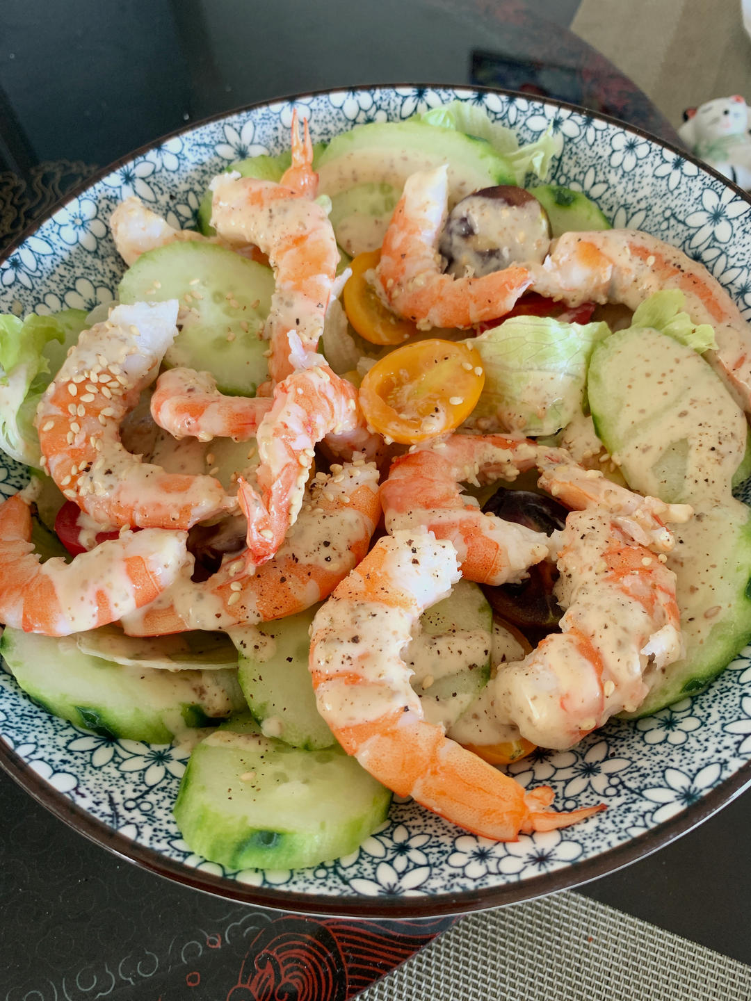 无敌减肥减脂宇宙级简单又特别美味显高级的牛油果大虾沙拉（Salsa)