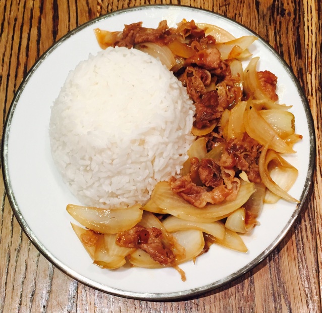 洋葱肥牛饭