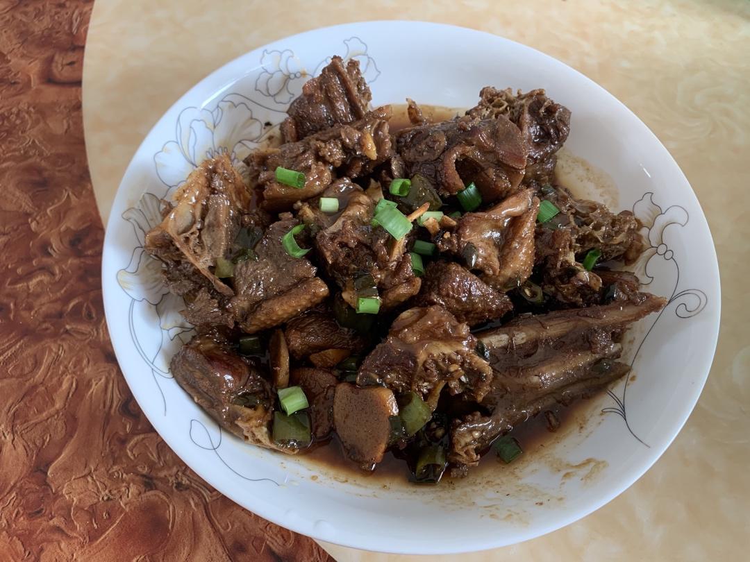 红烧鹅肉