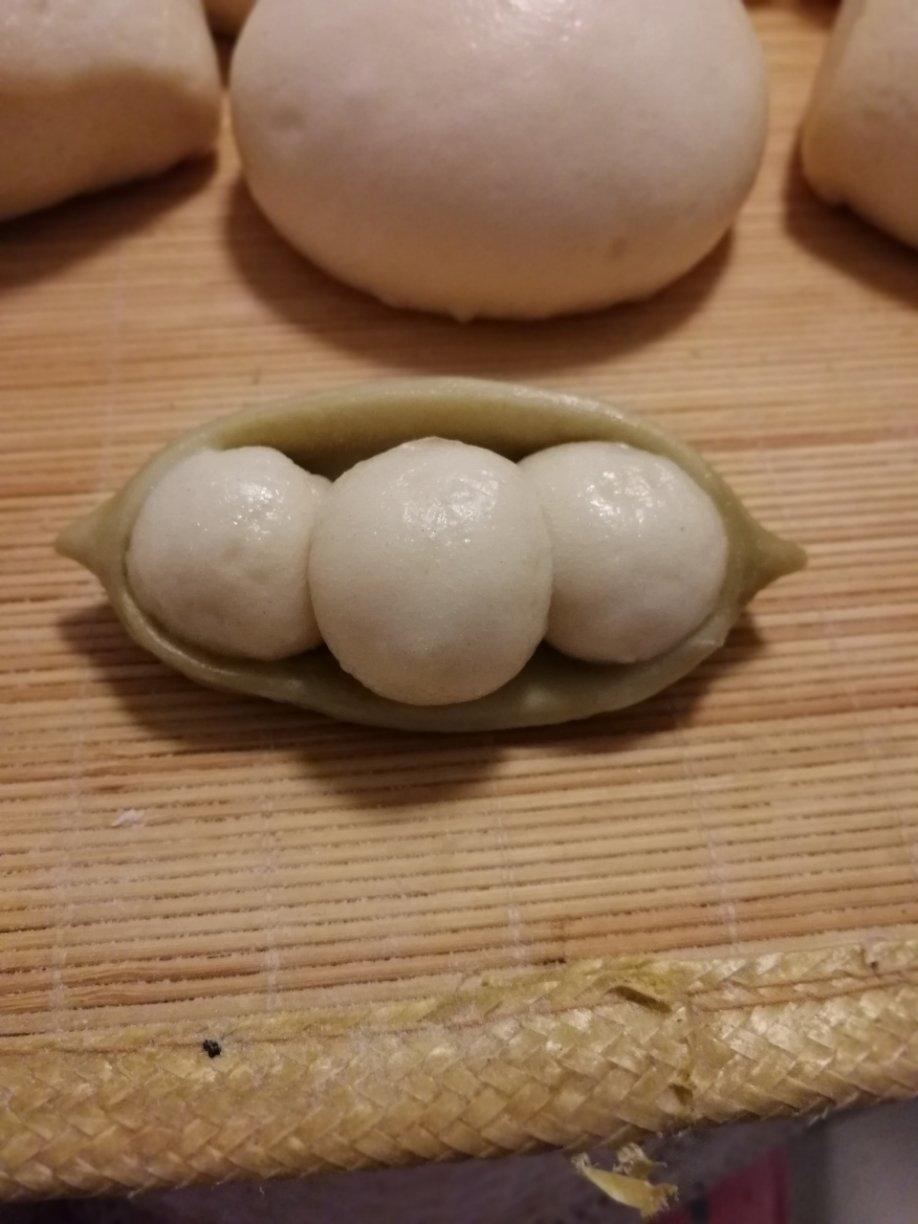 豌豆荚馒头