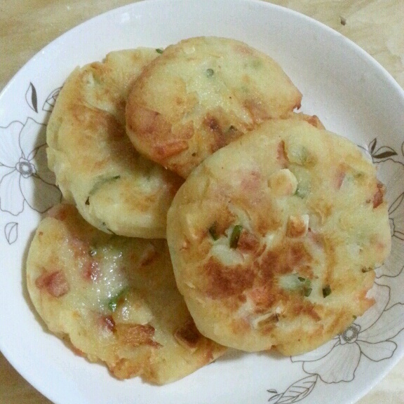 鸡蛋土豆饼