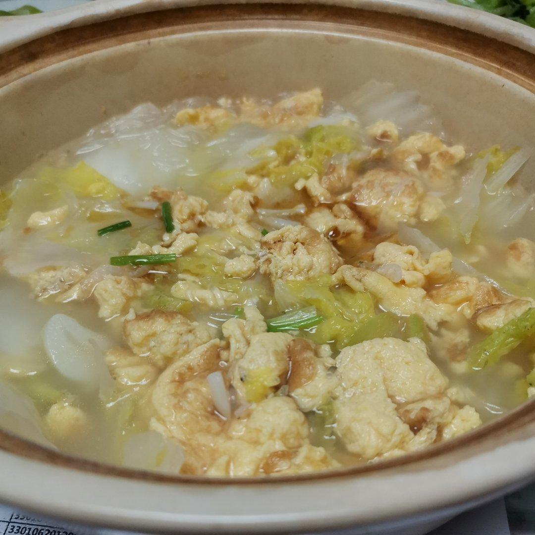 一人食极简单3分钟鸡蛋娃娃菜粉丝煲