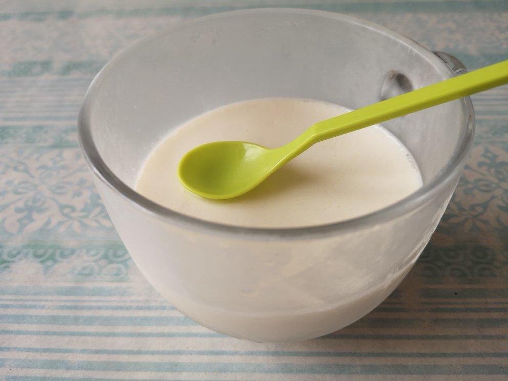 双皮奶（科学方子：淡奶油兑牛奶以假乱真乳脂达到8%的水牛奶，在家轻松做出正宗顺德味儿）