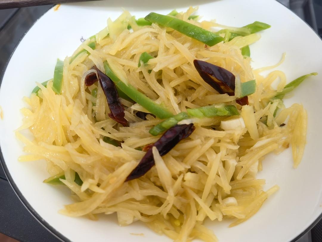 酸辣土豆丝的家常做法 超级下饭
