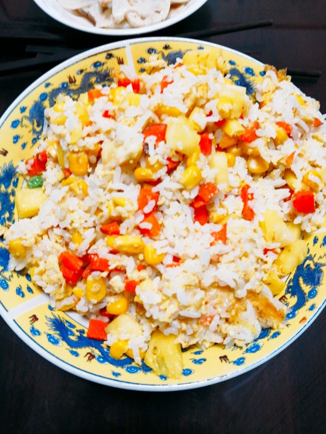 菠萝炒饭