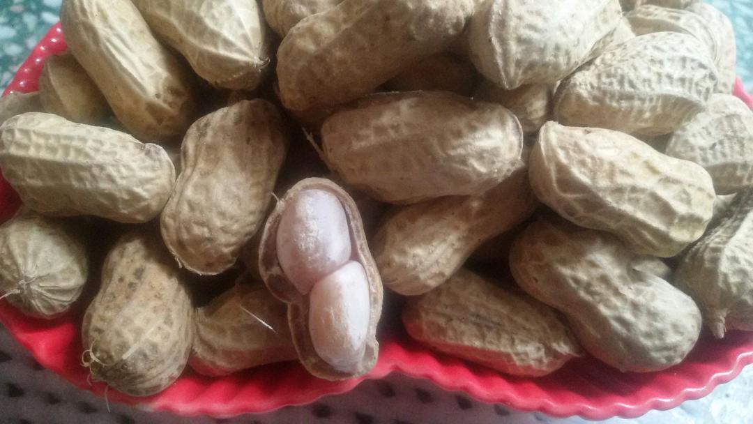 盐花花生的做法