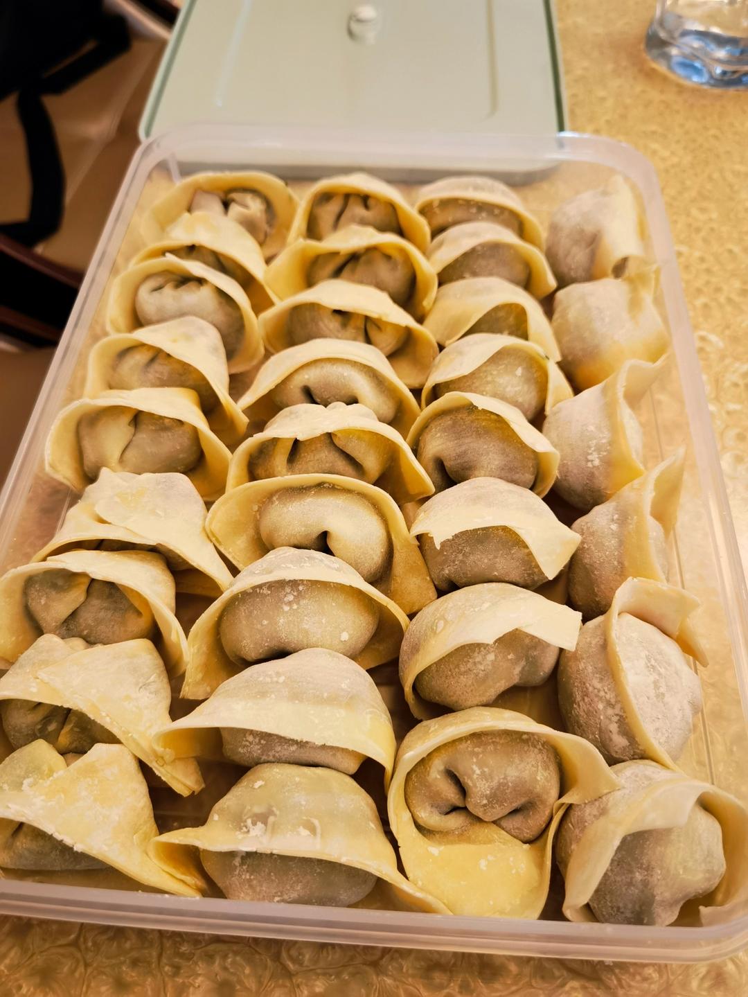 上海大馄饨包法