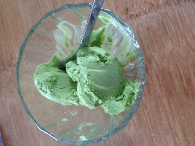 无需搅拌也无冰渣的抹茶冰淇淋