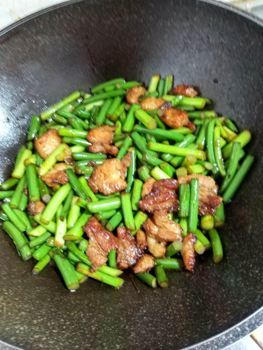 蒜苔炒肉