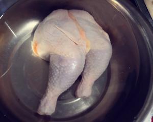 炸鸡腿肉块---外酥里嫩的做法 步骤1