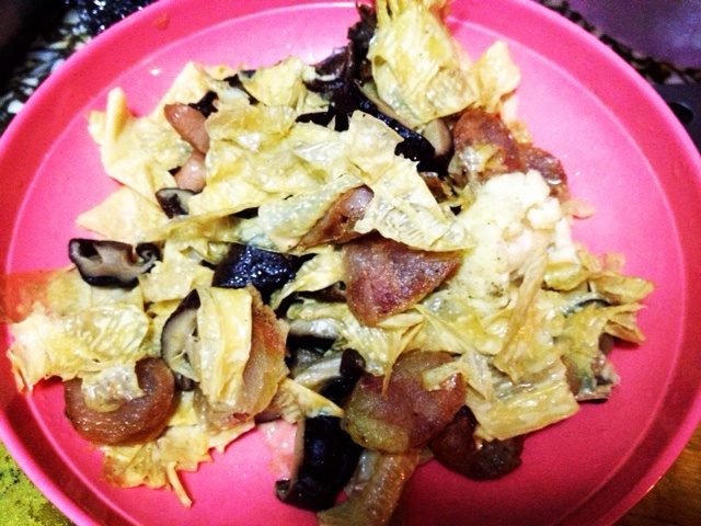 香肠炒豆皮