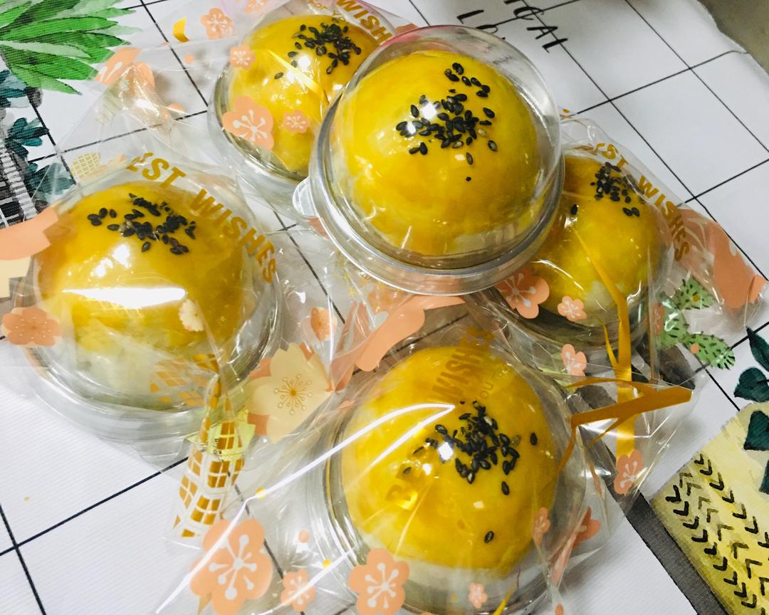 蛋黄酥（6个量）的做法