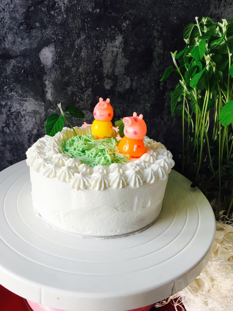 用镜头记录美食