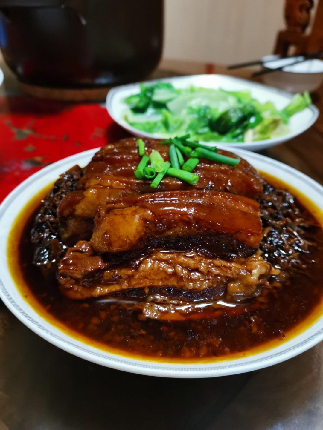 梅菜扣肉（附梅菜焖肉的方法）