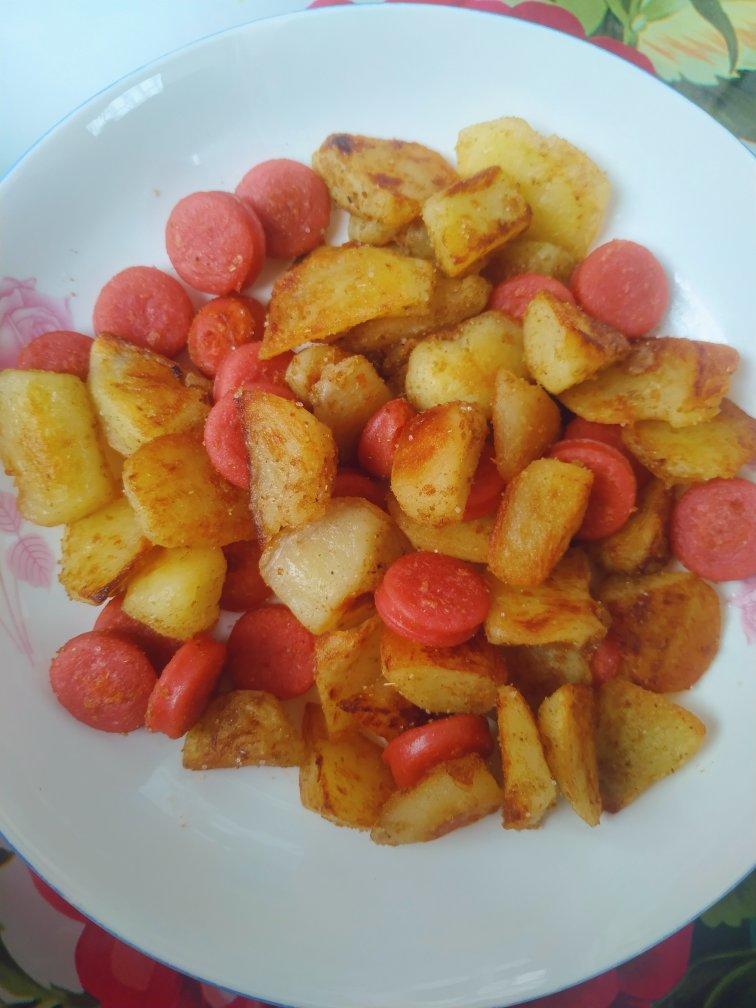 孜然火腿土豆丁