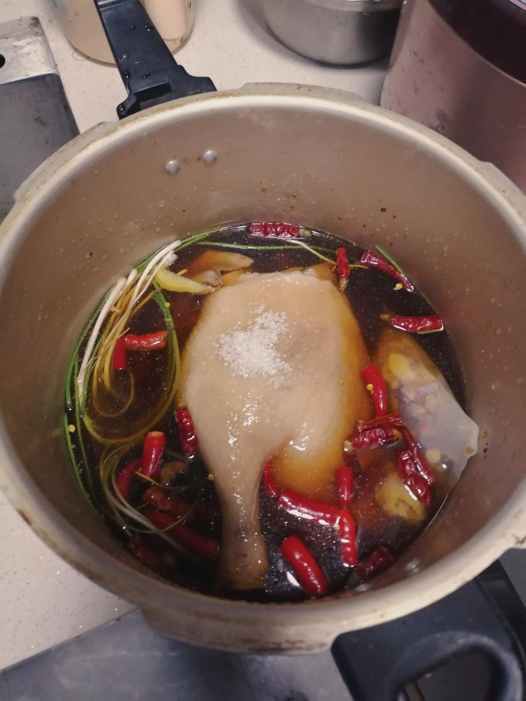 湖南美食爆品-神农本草鸭