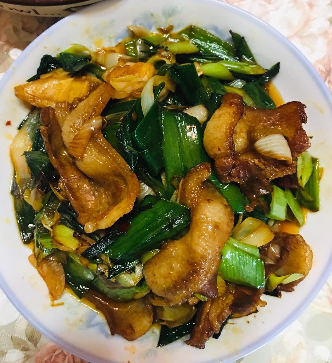 蒜苗回锅肉