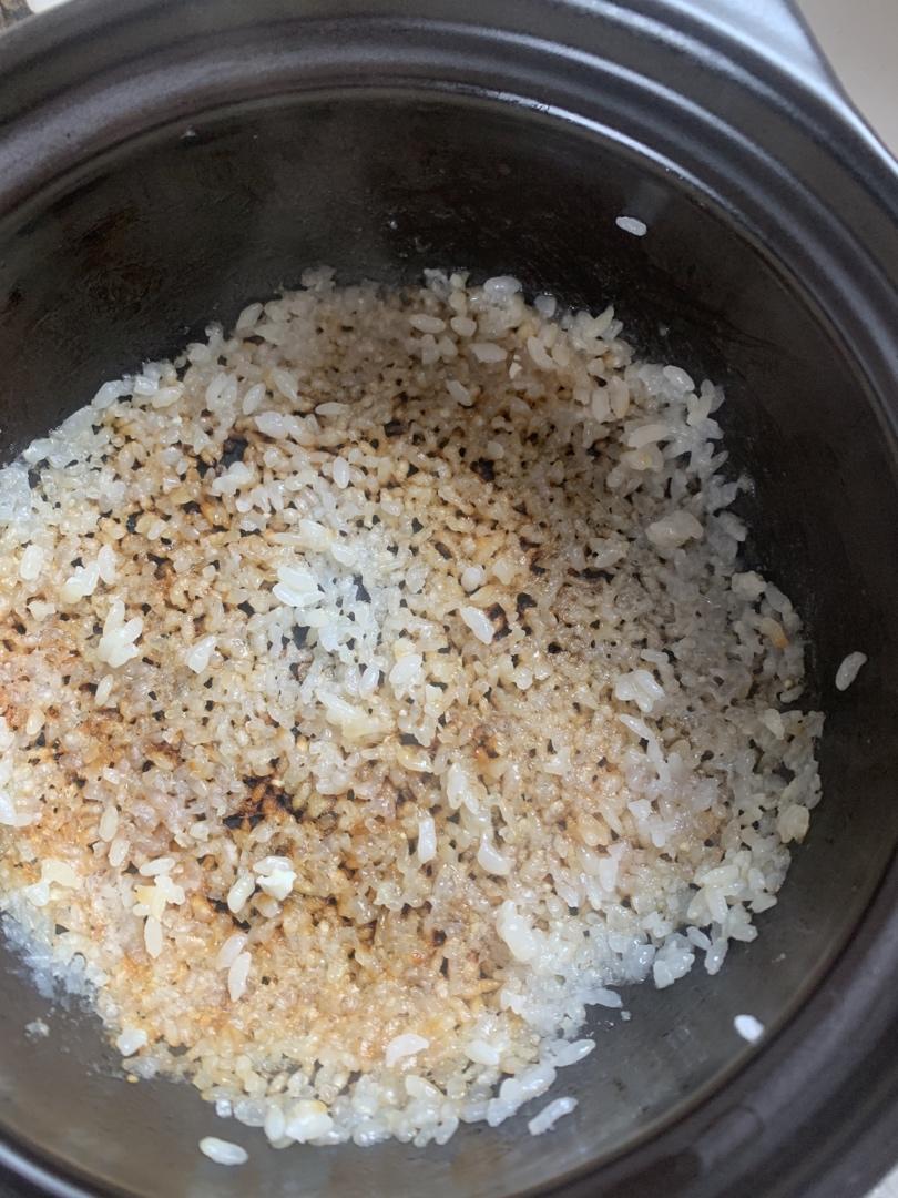 香肠煲仔饭