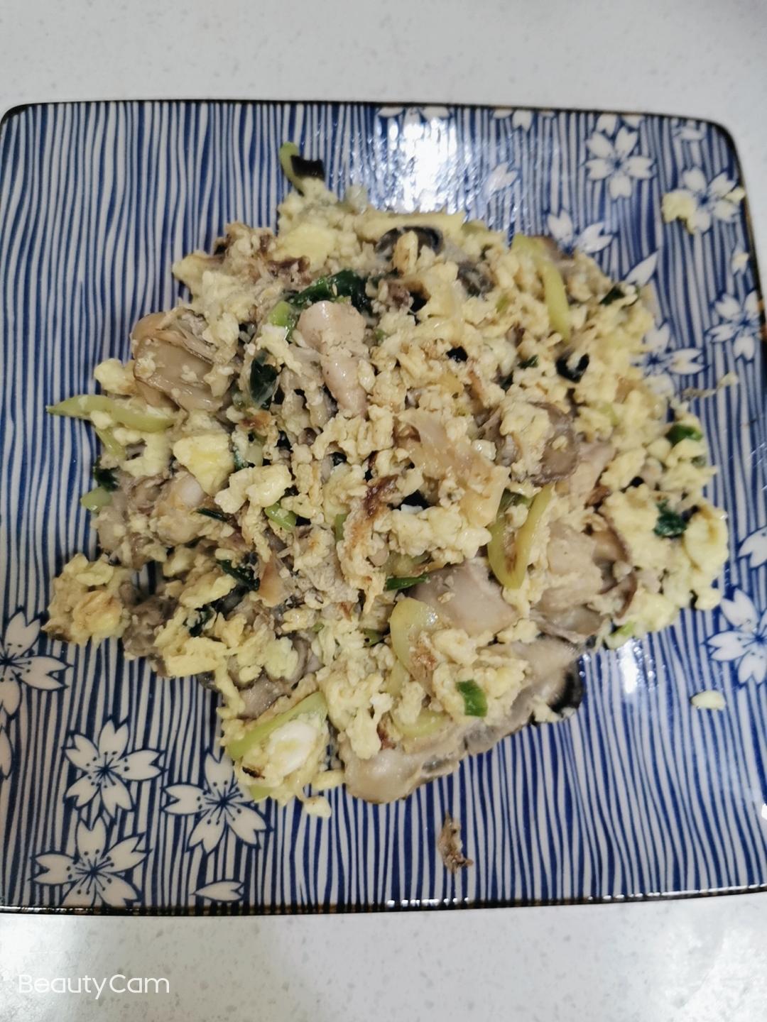 海蛎肉煎鸡蛋的做法