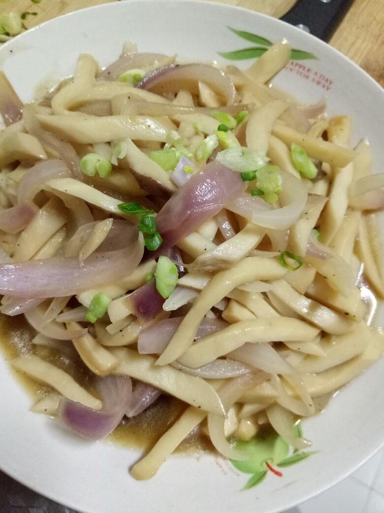 洋葱遇到杏鲍菇
