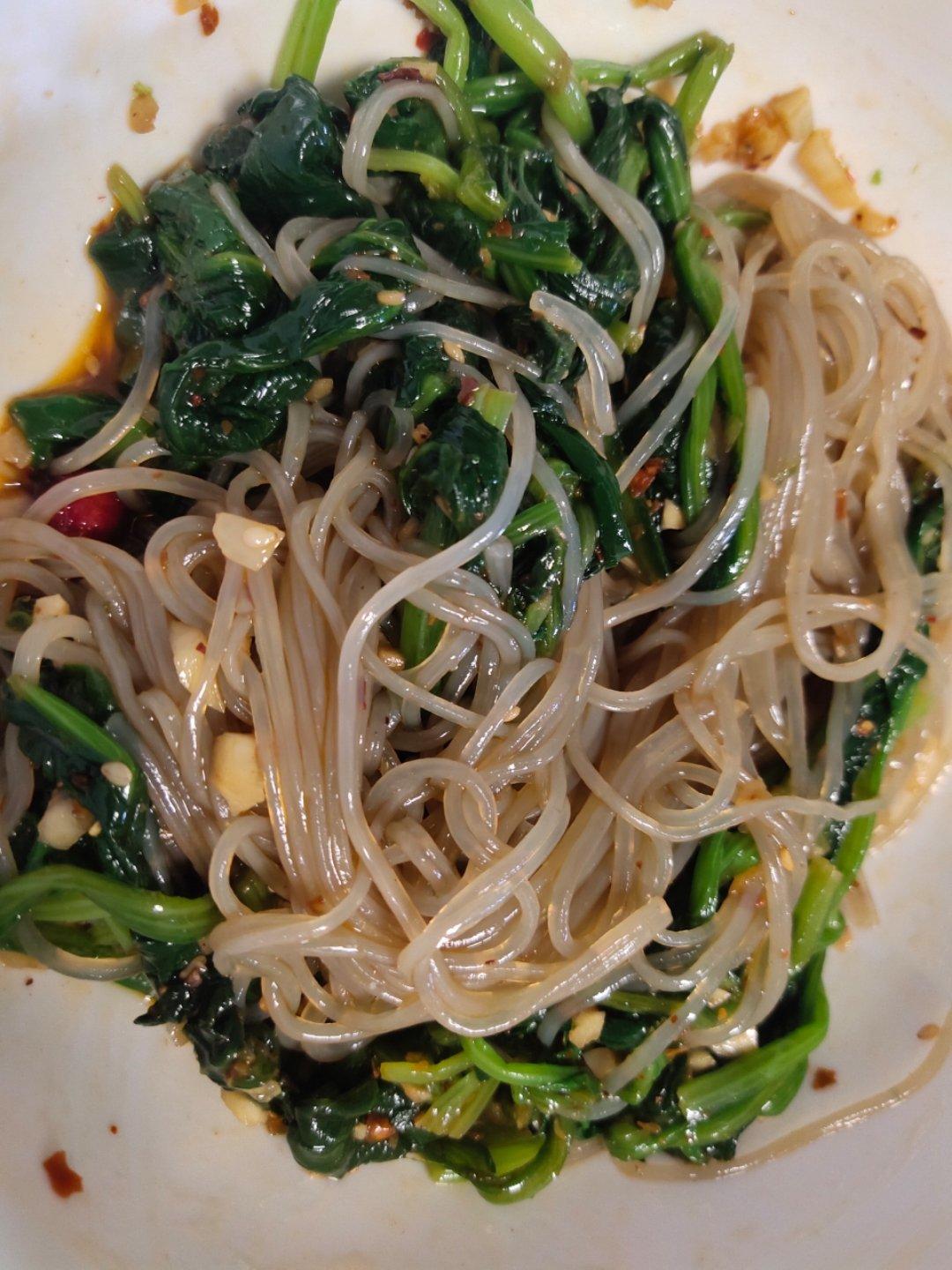 好吃的菠菜在哪里——爽口菠菜拌粉丝